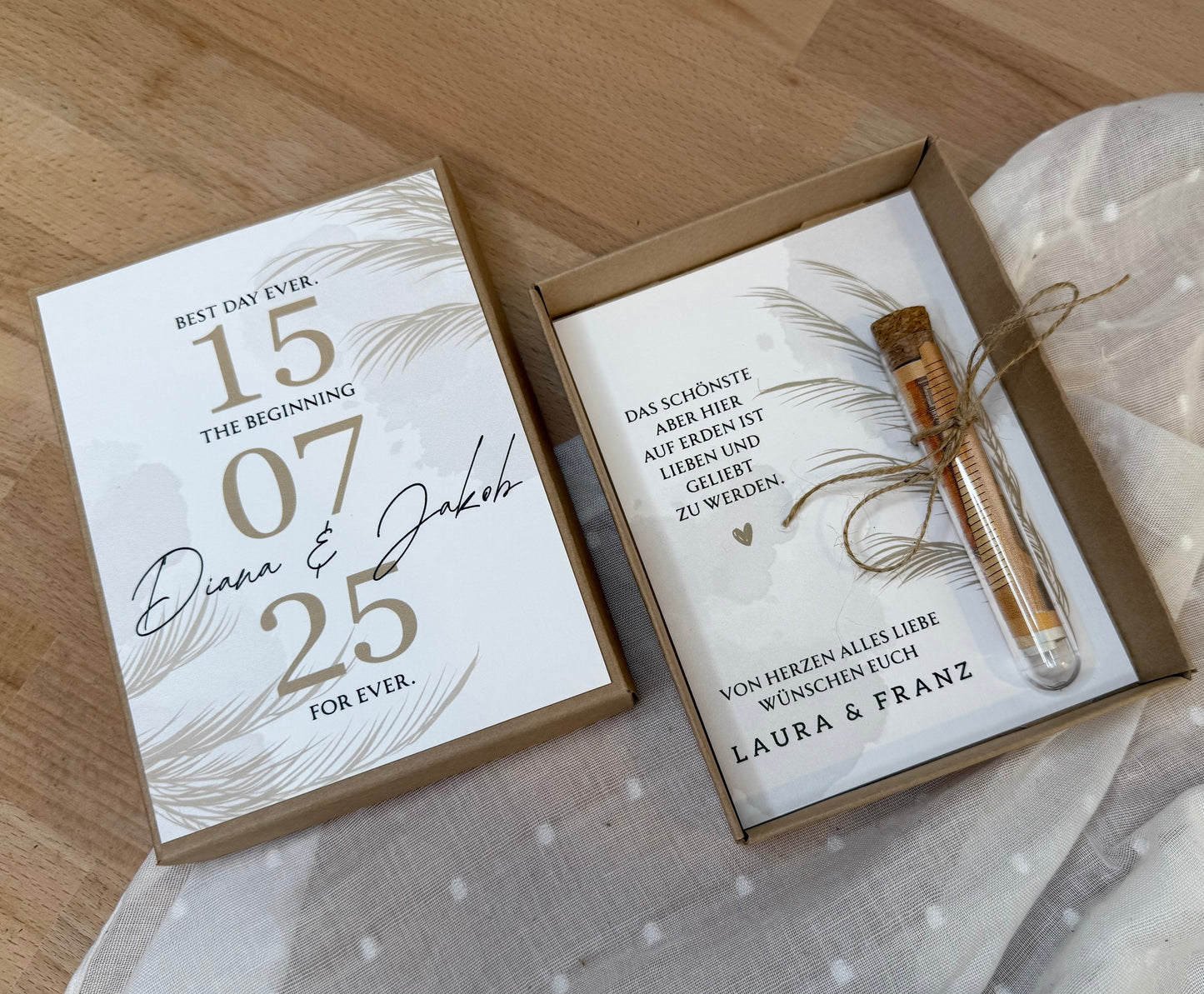 Personalisiertes Geldgeschenk zur Hochzeit-– Geschenkbox mit Reagenzglas & im Boho-Stil – Hochzeitsgeschenk für Brautpaar