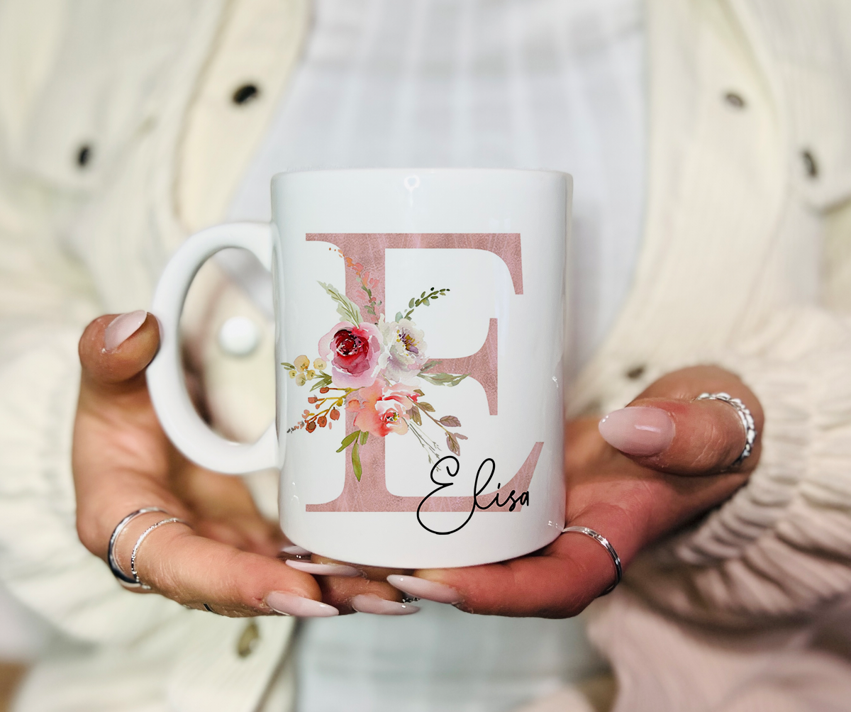 Personalisierte Tasse mit Namen, Buchstaben und Wunschtext