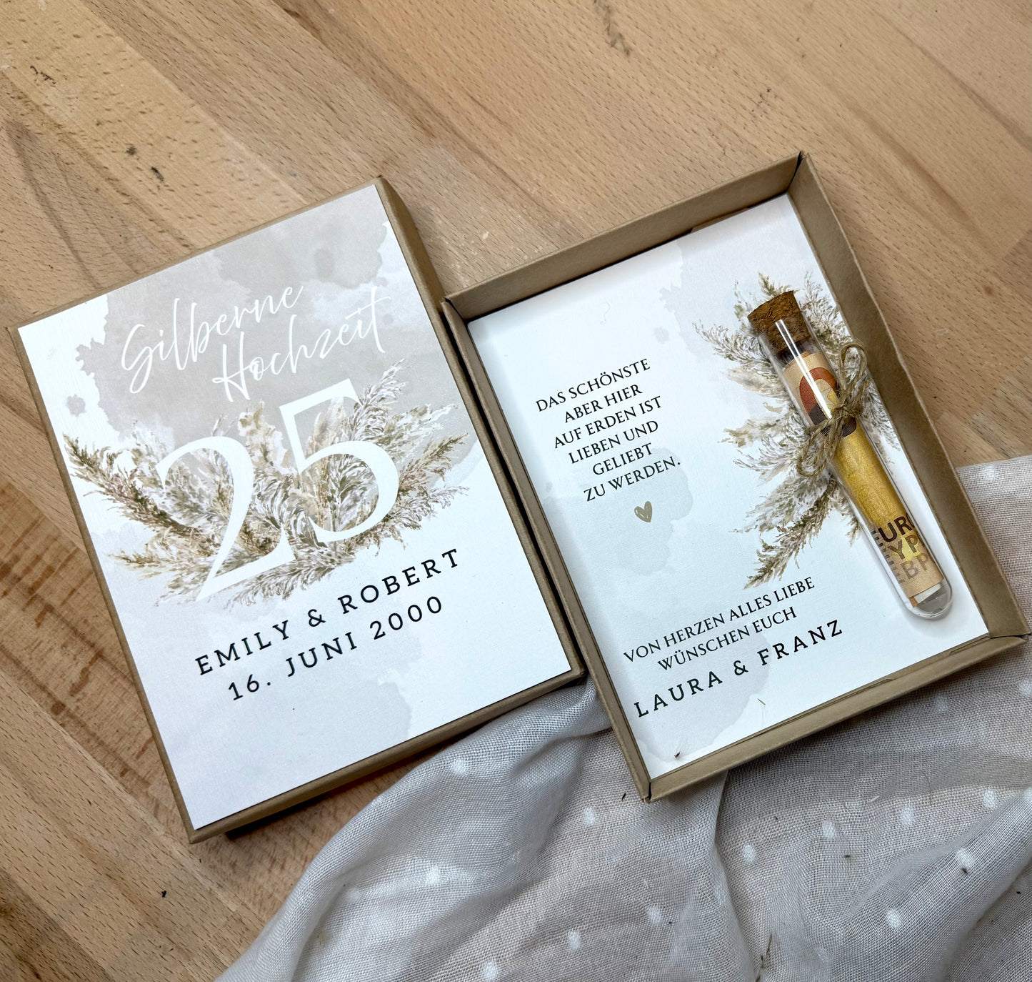 Personalisiertes Geldgeschenk zur Hochzeit- Silberne Hochzeit – Geschenkbox mit Reagenzglas &  im Boho-Stil – Hochzeitsgeschenk für Brautpaar