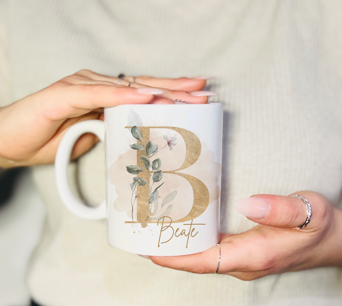 Personalisierte Tasse mit Namen, Buchstaben und Wunschtext Für Männer und Frauen
